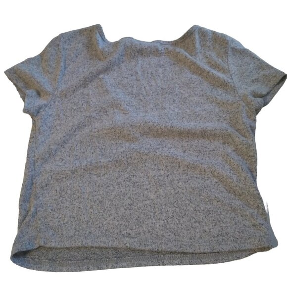 Lot of 2 Forever 21 Women's Large Crop Tops Striped And Solid (L20) - Picture 4 of 4